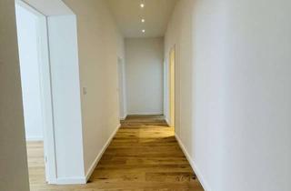 Wohnung mieten in Friedrichsberger Straße, 10243 Friedrichshain, Erstbezug im Stuckaltbau in Friedrichshain - 4-Zimmerwohnung