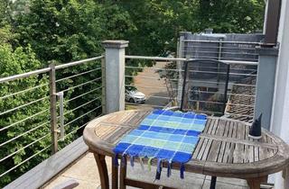 Wohnung mieten in Haanerstr. 97, 42719 Wald, Lichtdurchflutete DG-Wohnung mit offener Einbauküche, Balkon und Fußbodenheizung