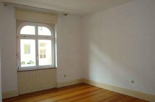 Wohnung mieten in 76227 Durlach, Hübsche, kleine 2-Zimmer-Altbauwohnung mit Balkon in Karlsruhe-Durlach!