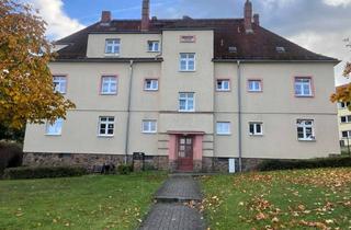 Wohnung mieten in Waldheimer Straße 105, 01683 Nossen, frisch aufsanierte 3 Raum Wohnung im 1. OG mit Einbauküche in Nossen zu vermieten