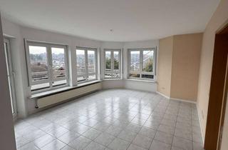 Wohnung mieten in 75236 Kämpfelbach, Traumhafte Lage und Ausblick! 4-Zimmerwohnung mit großem Balkon und Garage