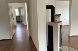 Wohnung mieten in Weinbergstraße 44, 91623 Sachsen, Attika-Traum: 5,5-Zi.-Wohnung mit Balkon in Sachsen bei Ansbach