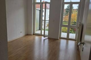 Wohnung mieten in Dittesstraße 50, 08523 Neundorfer Vorstadt, **Schöne helle 2-Zimmer Wohnung mit Balkon**