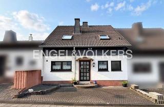 Einfamilienhaus kaufen in 56567 Neuwied, Solides Einfamilienhaus mit Einliegerbereich in Höhen- u. Blicklage