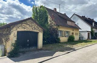 Haus kaufen in 71134 Aidlingen, Haus mit Potenzial und wunderbarer Lage