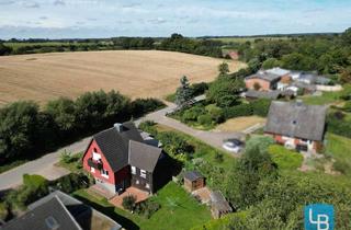 Haus kaufen in 24306 Lebrade, Hier steckt Ihr Wohntraum drin – Haus mit Potenzial in idyllischer Lage