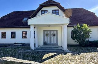 Haus kaufen in 17392 Blesewitz, Gutshaus mit 10.000 m² Land in idyllischer Lage bei Anklam