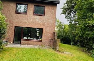 Reihenhaus kaufen in Bissenmoorweg 45, 24576 Bad Bramstedt, Bad Bramstedt Grosses Endreihenhaus 150 qm WFL 6 Zi. 2 Bäder, GWC, EBK, Keller, Grd 505 qm