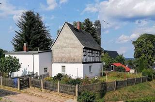 Haus kaufen in Hofeweg, 08371 Glauchau, Sehr gemütliches, sanierungsbedürftiges Fachwerkhaus mit großem Grundstück