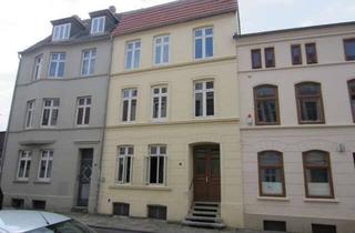 Haus kaufen in Spiegelberg, 23966 Altstadt, Solide Kapitalanlage - Modernisiertes Altstadthaus in Hafennähe mit 3 kleinen Wohnungen zu verkaufen