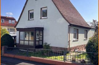 Haus kaufen in 36381 Schlüchtern, Kleines Häuschen mit großem Wintergarten, Garage in Schlüchtern Stadt