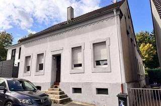 Anlageobjekt in 45479 Broich, Dreifamilienhaus in Broich mit separaten Eingängen