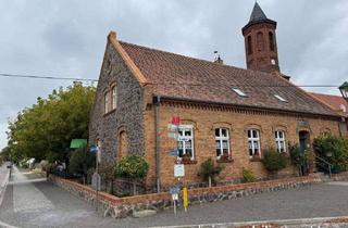Gewerbeimmobilie kaufen in Marktplatz, 15926 Luckau, Vielseitig nutzbares Anwesen: Café & Pension und Wohnen unter einem Dach – im historischen Ambiente