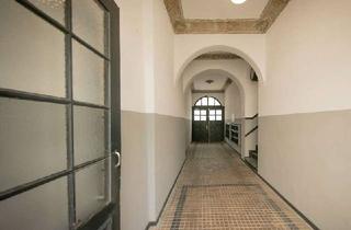 Gewerbeimmobilie kaufen in Manteuffelstrasse 64, 10999 Kreuzberg, vermietet: 70 qm Gewerbe im 1. HH i.d. Manteuffelstr. / Höhe Paul-Lincke-Ufer (WE20)