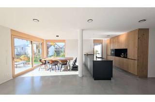 Wohnung kaufen in Römersteinweg 14, 71088 Holzgerlingen, Wohnen wie im Doppelhaus - Luxuriöse 6,5 Zimmer Maisonette Wohnung auf 2 Etagen mit Garten