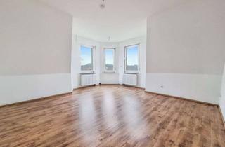 Wohnung kaufen in 70372 Bad Cannstatt, Seltene Gelegenheit für Altbauliebhaber und Handwerker