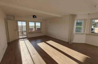 Wohnung kaufen in 76549 Hügelsheim, Lichtdurchflutete 3- Zimmer- Wohnung am Feldrand mit Doppelgarage