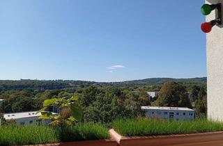 Wohnung kaufen in 65824 Schwalbach, Helle, gut geschnittene 3-Zimmer Wohnung