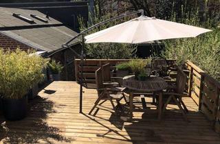 Lofts mieten in Schwogenstraße 19, 41063 Eicken, Loftartige Gründerzeitwohnung mit riesiger Dachterrasse (Süden) + eigenem Garten