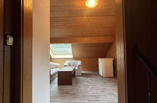 Wohnung mieten in Hauptstraße 159, 69517 Gorxheimertal, Gemütliche 3-Zimmer Dachgeschoss Wohnung in Gorxheimertal