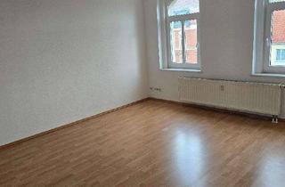 Wohnung mieten in Kaiserstrasse 37, 08523 Bahnhofsvorstadt, **Gepflegte 2-Zimmer Wohnung mit Einbauküche**