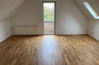 Wohnung mieten in Breddert 11, 40723 Hilden, Großzügige ruhige 2 Zimmer Dachgeschoss Wohnung mit Balkon und EBK in Hilden Süd