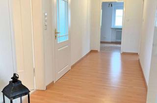Wohnung mieten in 71334 Waiblingen, Exklusive Wohnung in bester, ruhiger Lage mit Dachterrasse und Gartenanteil