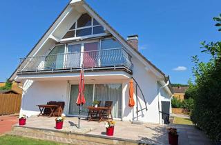 Einfamilienhaus kaufen in Bocksbartweg 23b, 30823 Garbsen, Einfamilienhaus mit zwei Einliegerwohnungen