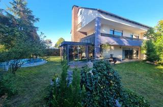 Einfamilienhaus kaufen in 86368 Gersthofen, Großzügiges Einfamilienhaus mit Pool, Sauna & Wintergarten in Gersthofen – 793 m² Grundstück