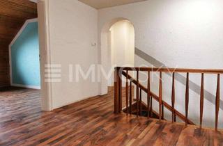 Haus kaufen in 94419 Reisbach, Zum Sanieren: Platz für 3 Gerationen