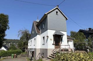 Haus kaufen in 51702 Bergneustadt, Freisthendes Einfamlienhaus in top Lage Bergneustadt