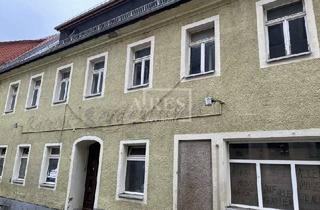 Anlageobjekt in 01744 Dippoldiswalde, sanierungsbedürftiges Mehrfamilienhaus in Dippoldiswalde