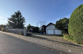 Grundstück zu kaufen in 35606 Solms, RUHIGE LAGE MIT VIELEN MÖGLICHKEITEN- NEUER PREIS!