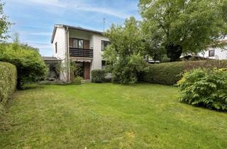 Doppelhaushälfte kaufen in 85521 Riemerling, Sanierungsbedürftige Doppelhaushälfte mit großem Garten an der S-Bahn