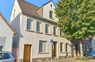 Einfamilienhaus kaufen in 32825 Blomberg, Potenzielles Traumhaus mit historischem Charme in zentraler Lage von Blomberg