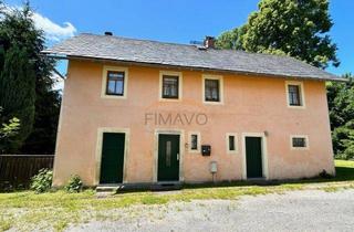 Haus kaufen in 01844 Neustadt, Charmantes Zweifamilienhaus mit Ausbaupotenzial und großem Garten in Neustadt in Sachsen