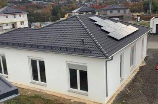 Haus kaufen in 74722 Buchen, Buchen - Neubau Bungalow mit Doppelgarage im Neubaugebiet Marien Höhe
