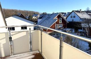 Wohnung kaufen in 36145 Hofbieber, Hofbieber - Helle, neu renovierte Dachgeschosswohnung - Provisionsfrei