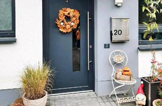Einfamilienhaus kaufen in 51427 Bergisch Gladbach, Bergisch Gladbach - EIGENHEIM-TRAUM zu verkaufen (ohne Makler) - wohnen am Waldrand!