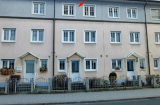 Reihenhaus kaufen in 91207 Lauf, Lauf an der Pegnitz - Reihenmittelhaus 91207 mit 2 TG-Stellplätzen Keller Dachterrasse
