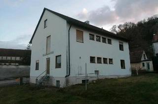 Haus kaufen in 92334 Berching, Berching - Grundstück entkerntes Haus in Plankstetten