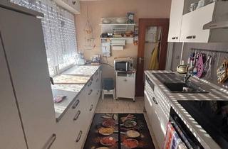 Wohnung kaufen in 88045 Friedrichshafen, Friedrichshafen - Vermietete 3-Zimmer Wohnung in FN; 74qm; inkl. Carport