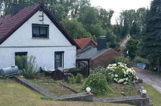 Haus kaufen in 06317 Seegebiet Mansfelder Land, Seegebiet Mansfelder Land - Kleines niedliches Haus