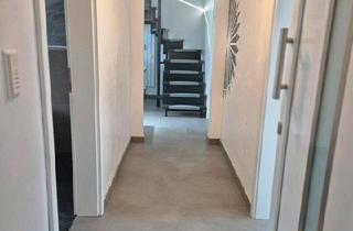 Wohnung kaufen in 79688 Hausen im Wiesental, Hausen im Wiesental - Modernes Wohnen auf 2 Etagen - 5 Zimmer, Terrasse & Stellplatz