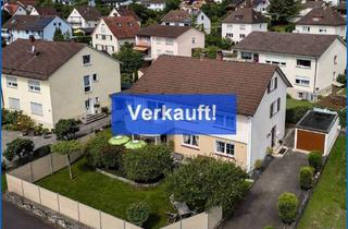 Haus kaufen in 78244 Gottmadingen, Gottmadingen - Zweifamilienhaus mit Ausbaupotential im Dachgeschoss in Toplage von Gottmadingen.