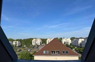 Wohnung kaufen in 10318 Karlshorst, Sichere Mieteinnahmen in Berlin-Karlshorst – Gepflegte DG-Wohnung mit Dachbodennutzung