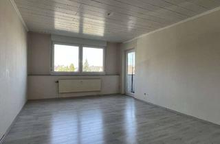 Wohnung kaufen in 59071 Hamm, Drei-Zimmer-Eigentumswohnung mit großer Loggia im Hammer Osten