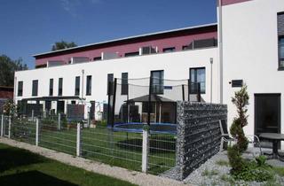 Wohnung kaufen in 85452 Moosinning, Maisonettwohnung in Moosinning KfW 55 mit 67 qm Wohnfläche und 13 qm Dachterrasse