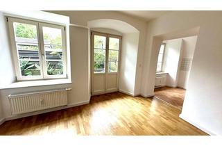 Wohnung kaufen in 83527 Haag, Bezaubernde 2-Zi.-EG-Terrassen-Whg. in historischem Gebäude - im Herzen von Haag in Obb.