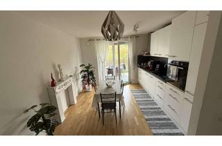Wohnung kaufen in Gechinger Str. 56, 71134 Aidlingen, Gemütliche, helle 2-Zimmer-Wohnung mit riesiger Terrasse an Ortsrandlage Aidlingens